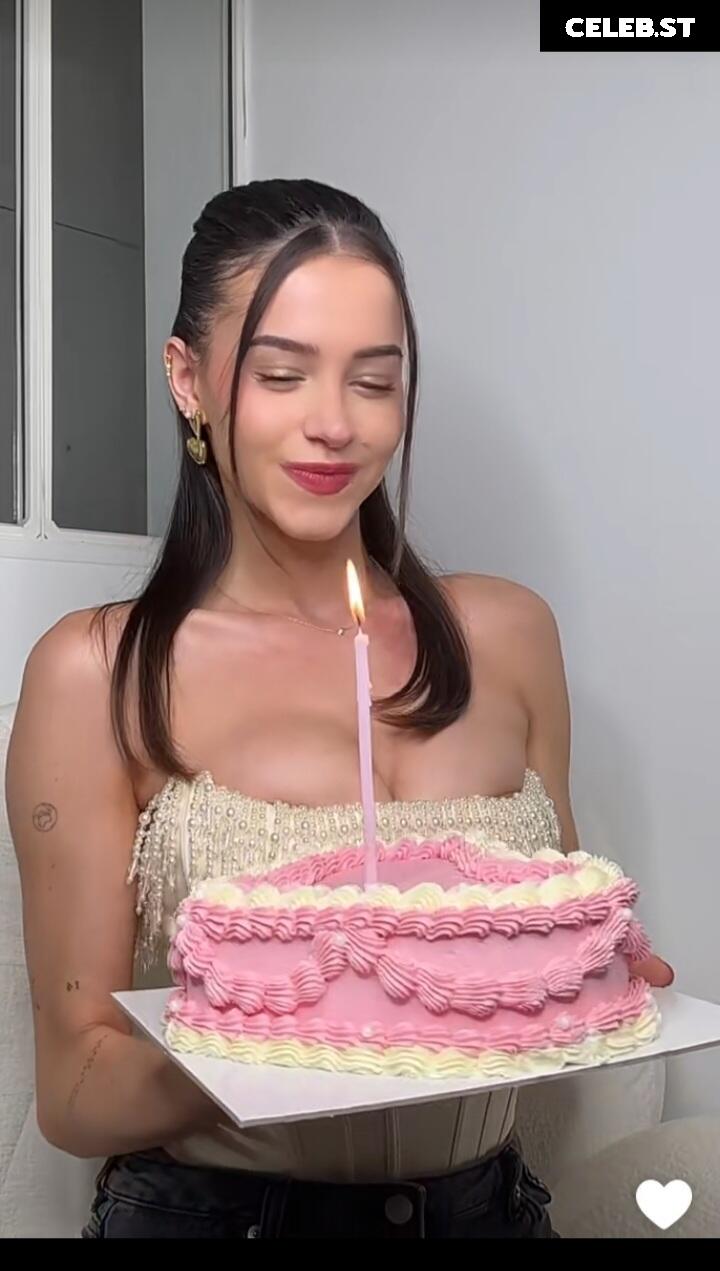 Léa Elui Image 736315