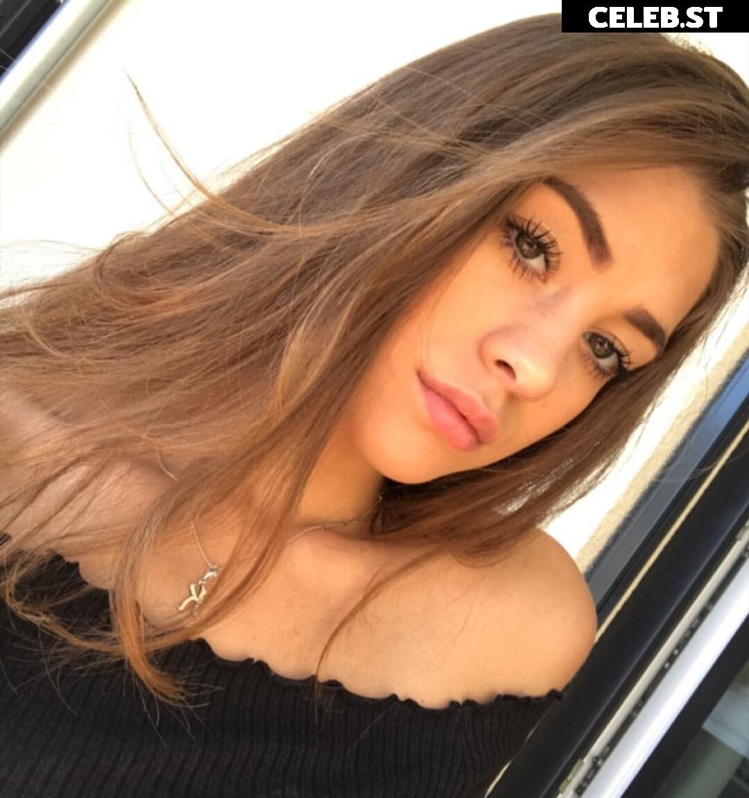 Sophia Weber Image 735107