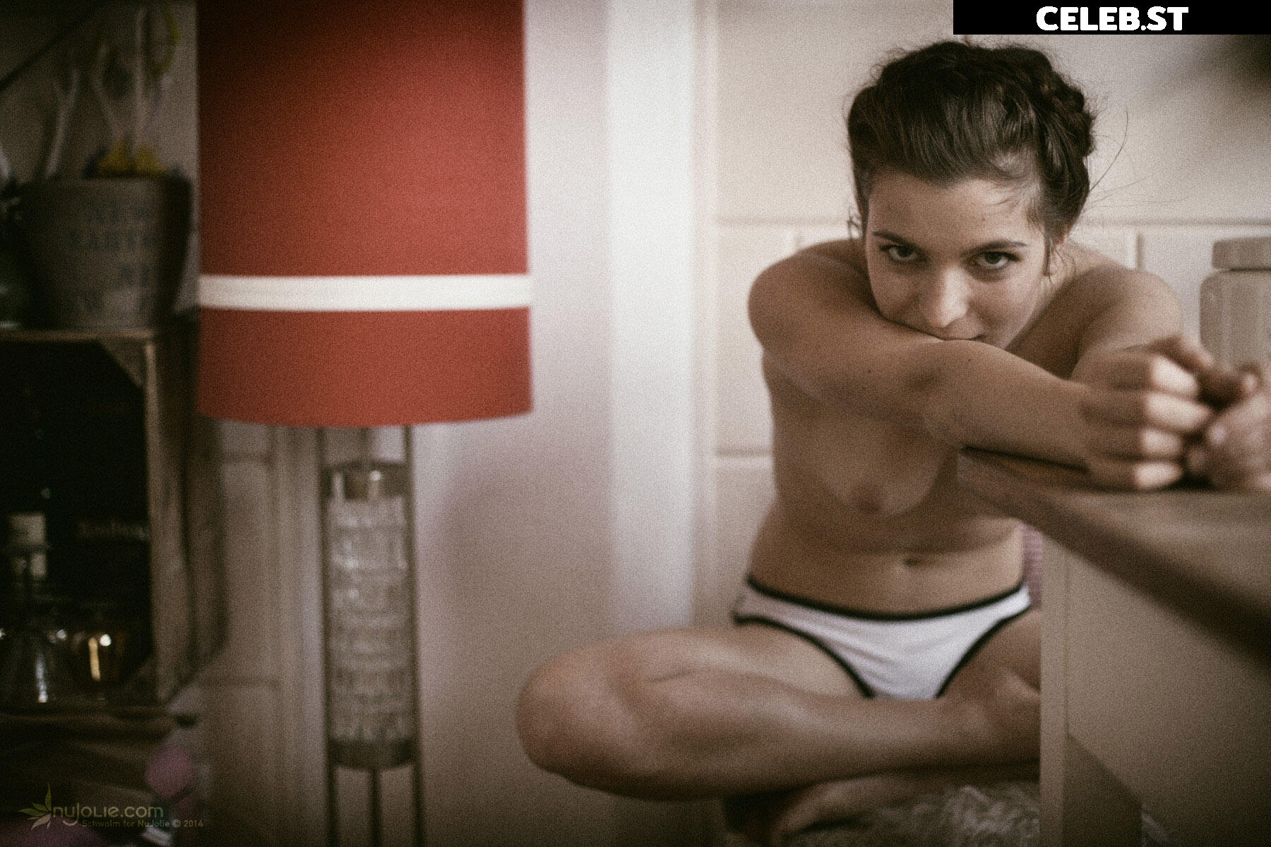 Mady Morrison Image 734667