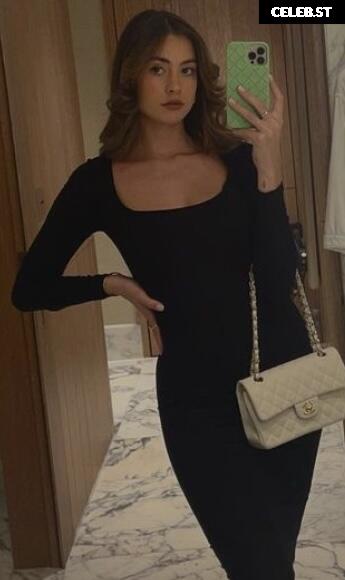 Sophia Weber Image 734260