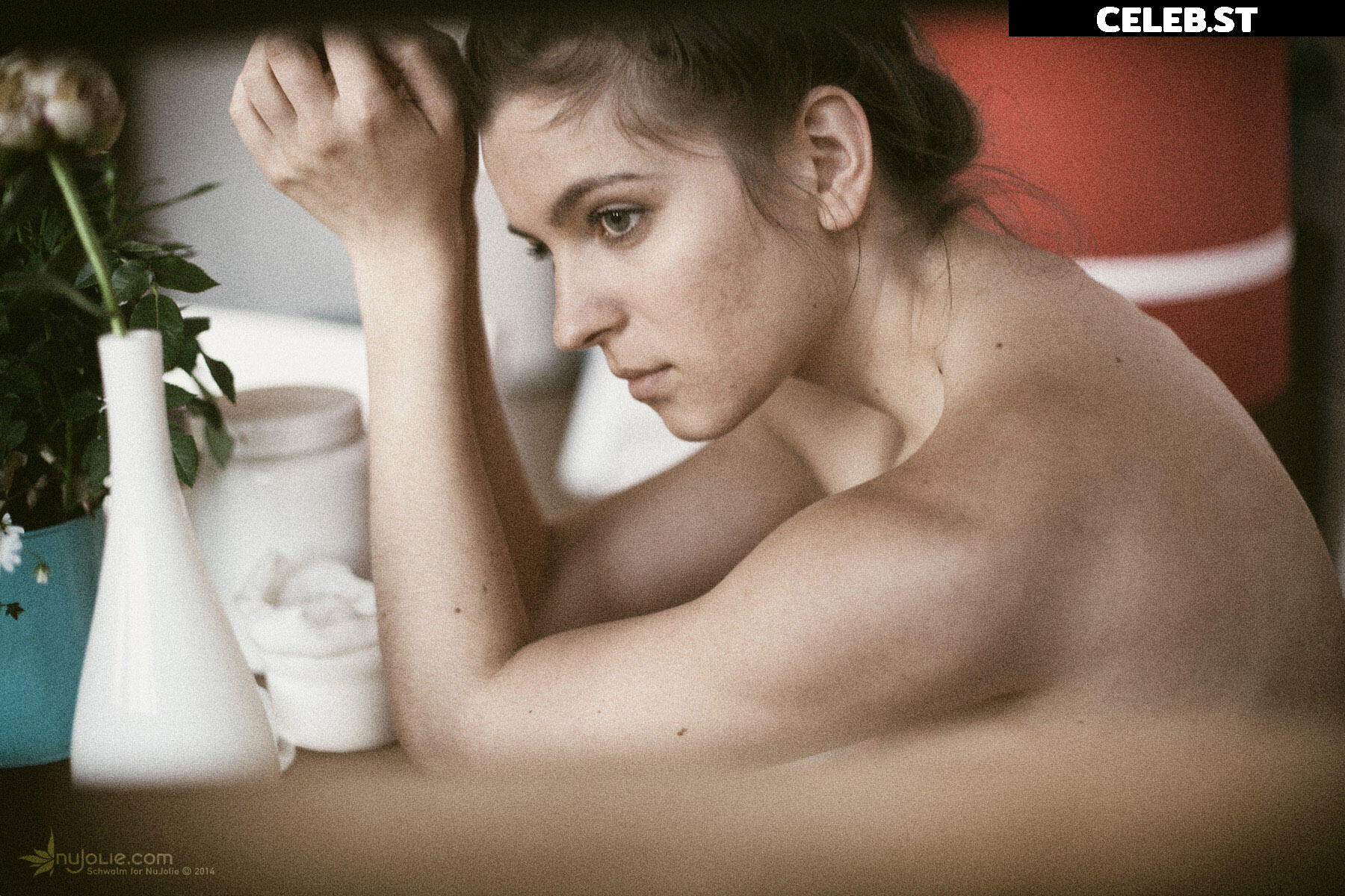 Mady Morrison Image 733949