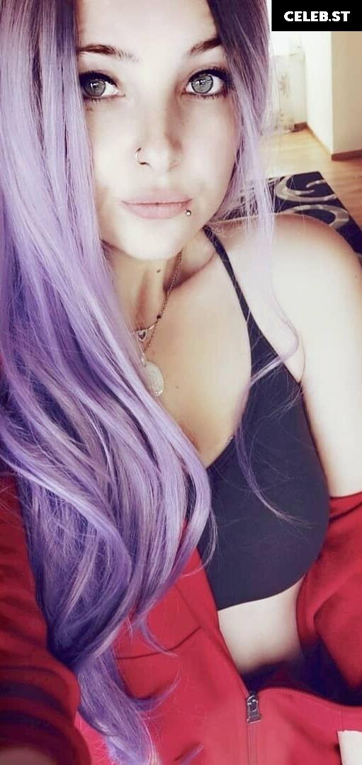 Flashinaa Image 732563