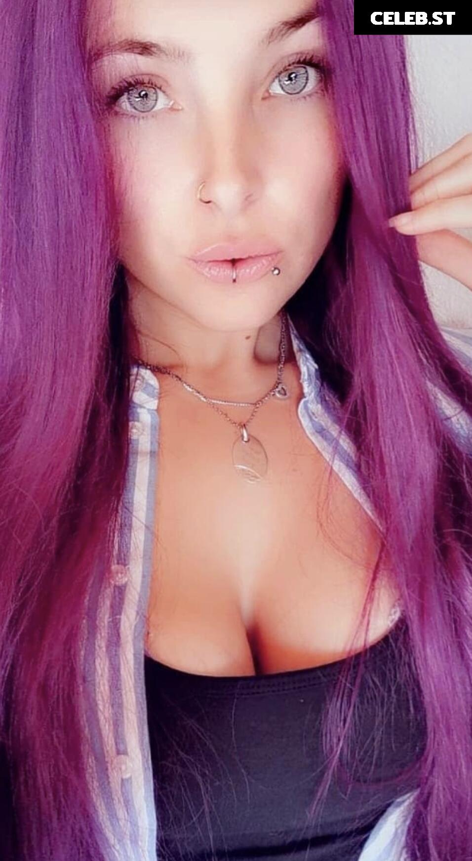 Flashinaa Image 731879