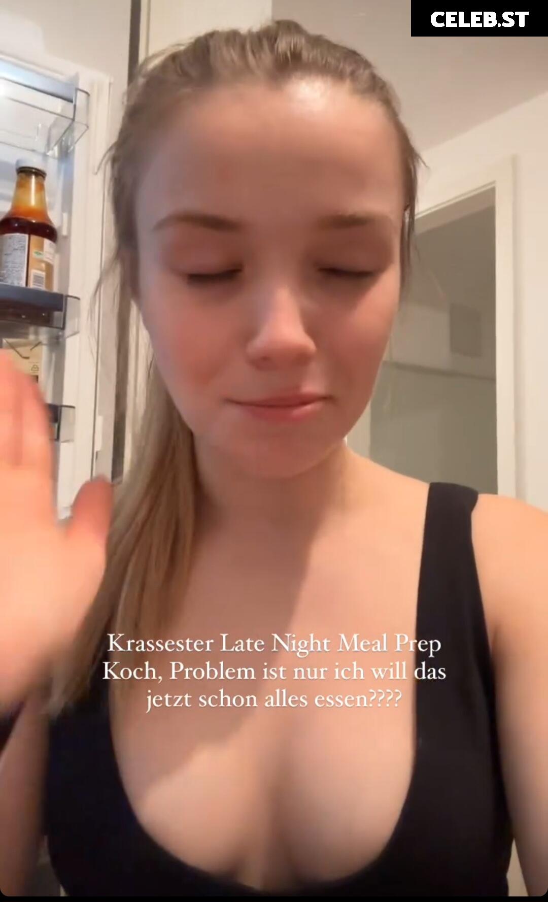 Julia Beautx Image 748924