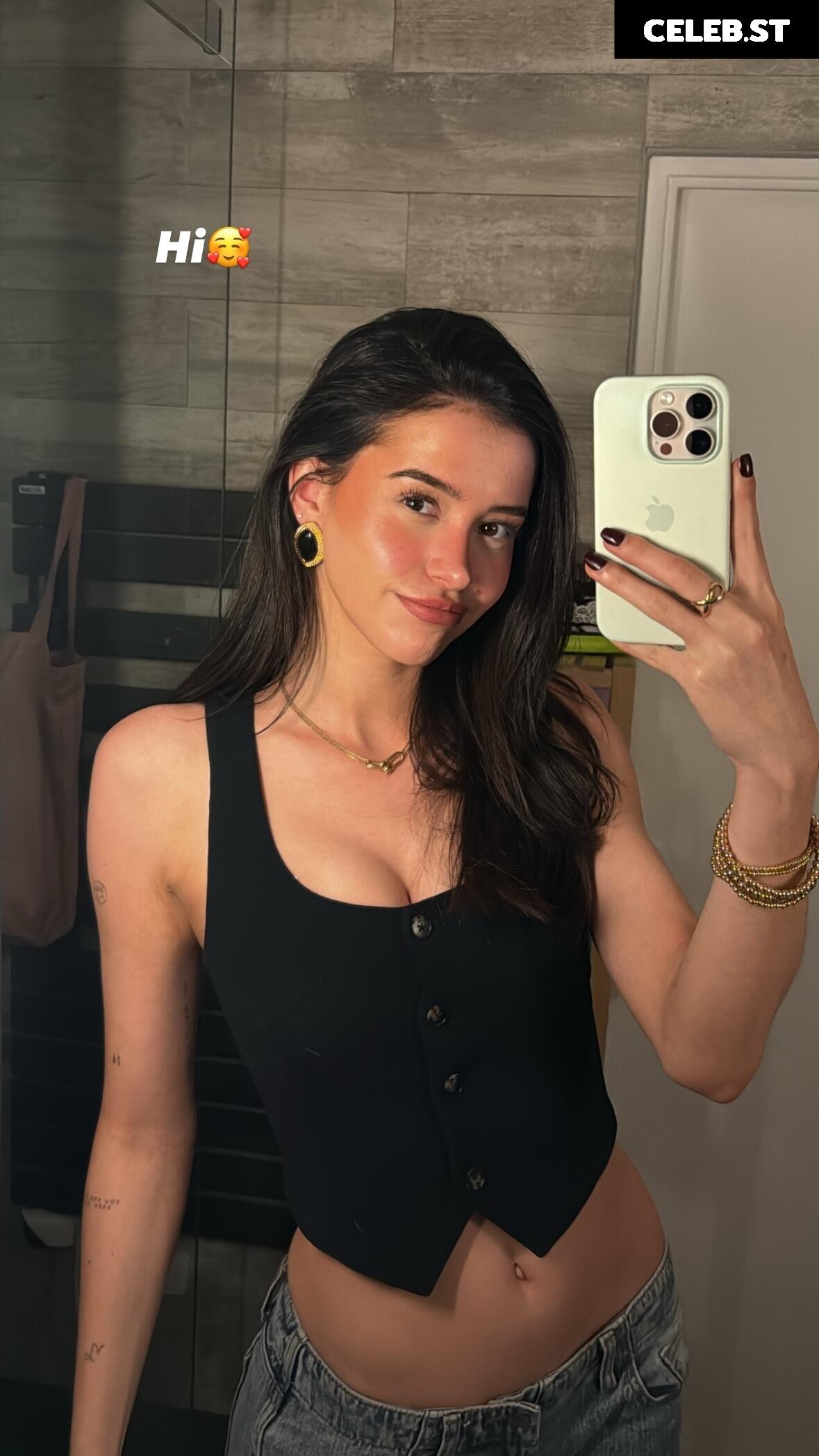 Léa Elui Image 740287