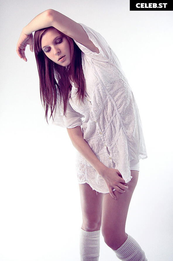Mady Morrison Image 752441