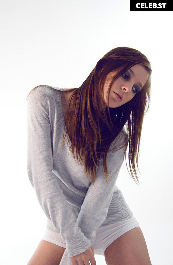 Mady Morrison Image 752479