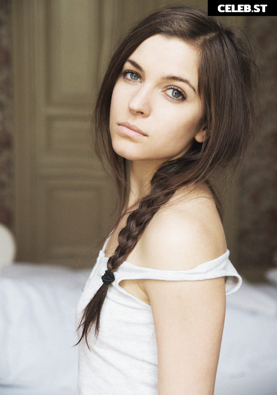 Mady Morrison Image 752850