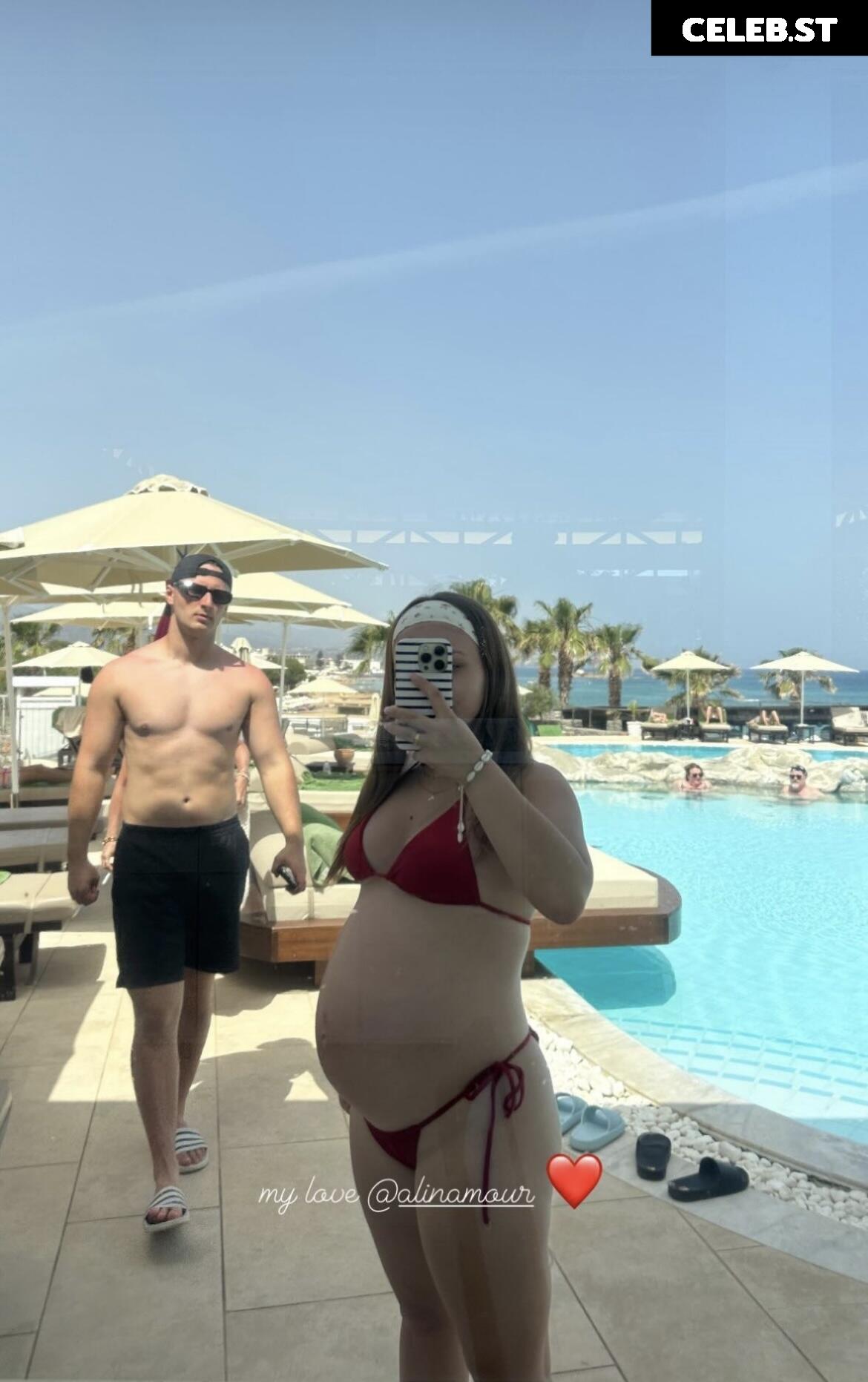 Alinamour Image 750725