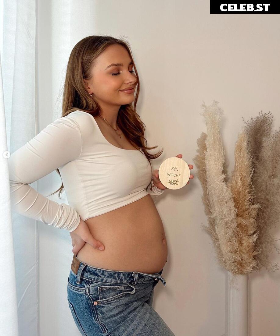 Alinamour Image 750142