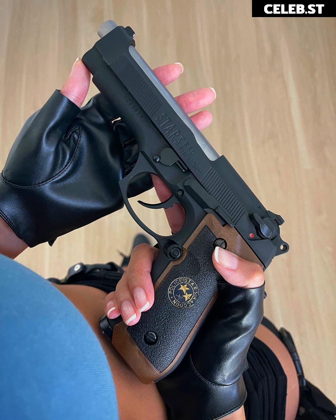 Chanel Uzi Image 775114