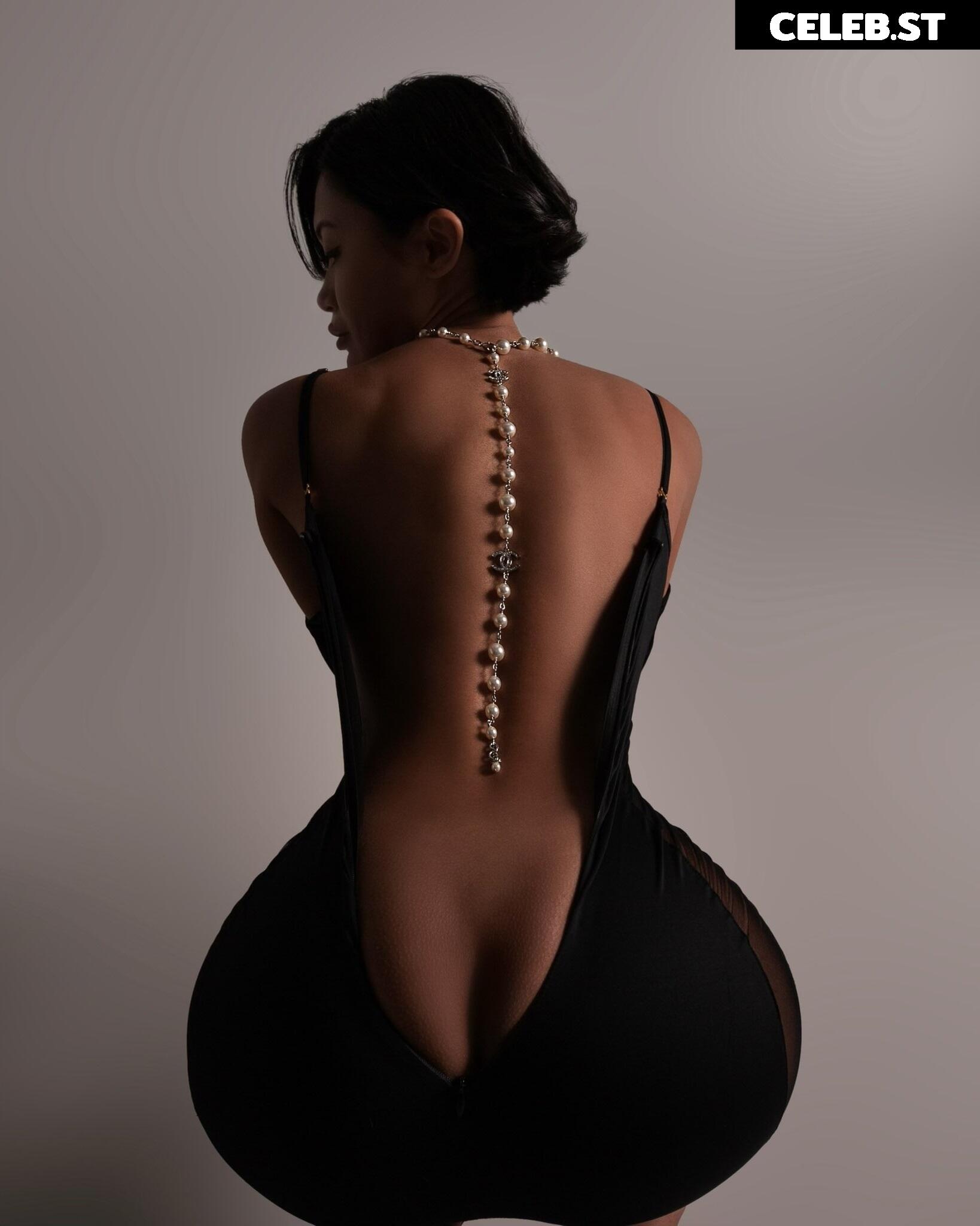 Chanel Uzi Image 773899