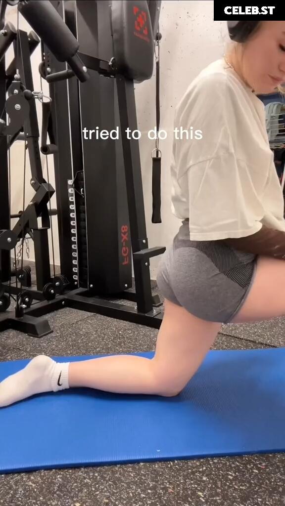 Francesca Dougan Image 708910