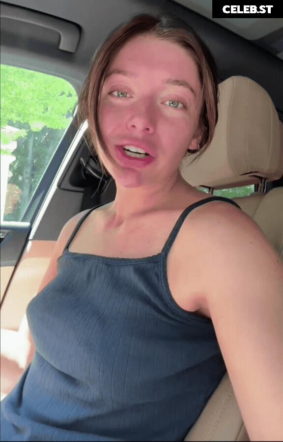 Tabitha Swatosh Image 703569