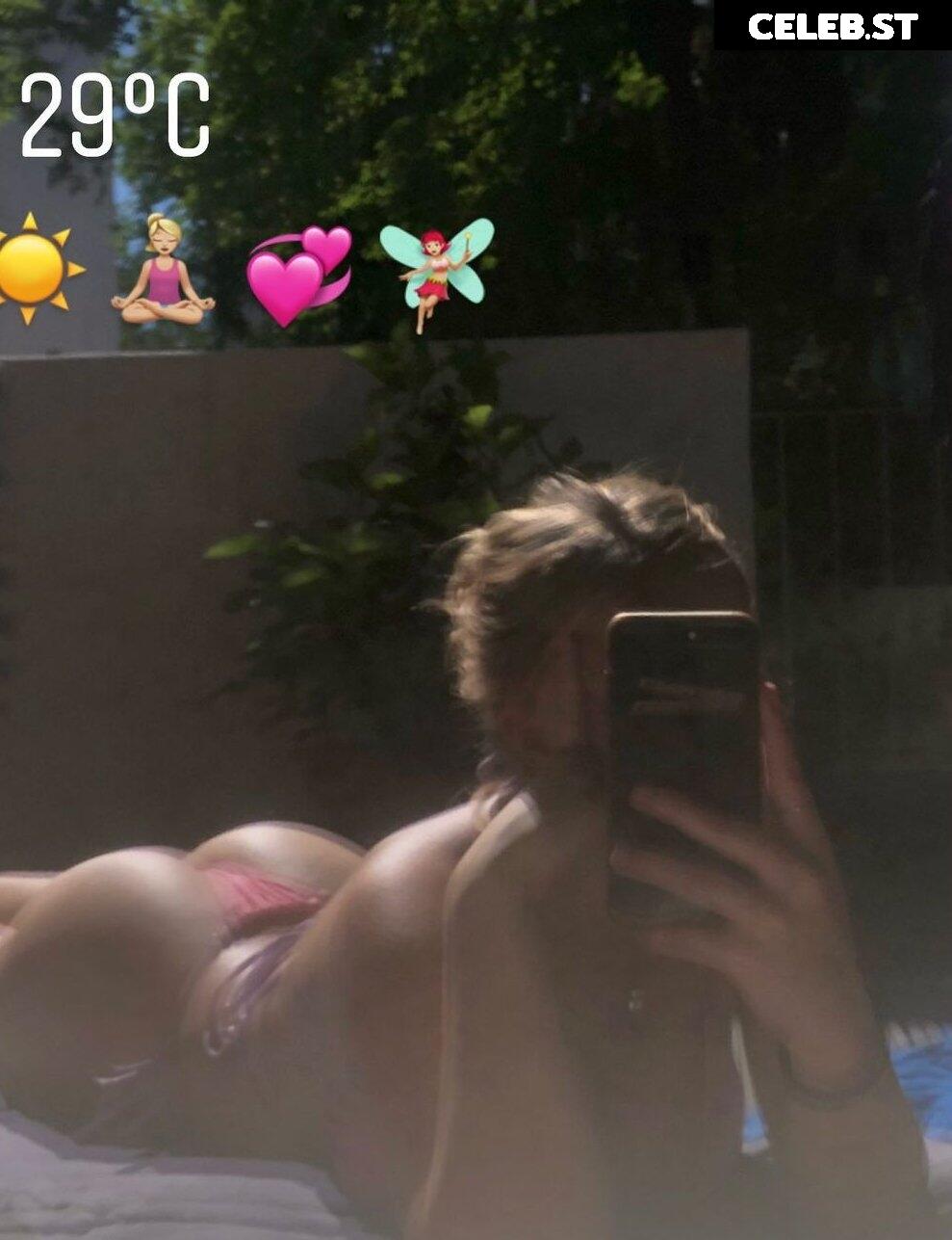ellyy.ann Image 703741