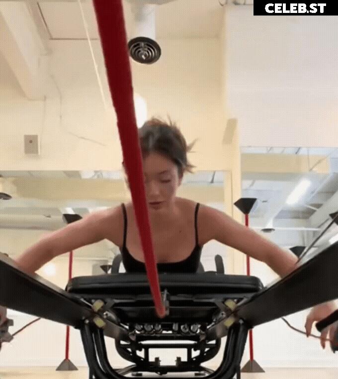 Tabitha Swatosh Image 703036