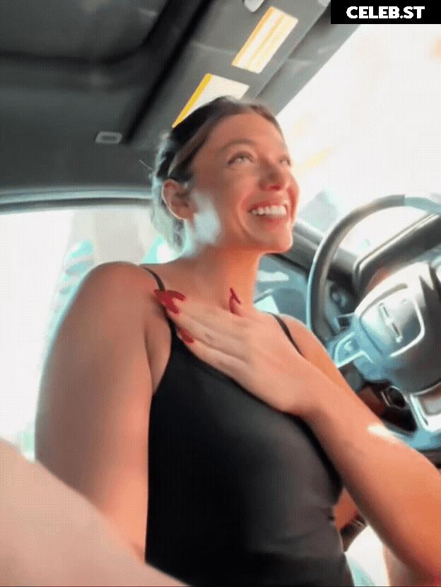 Tabitha Swatosh Image 702767