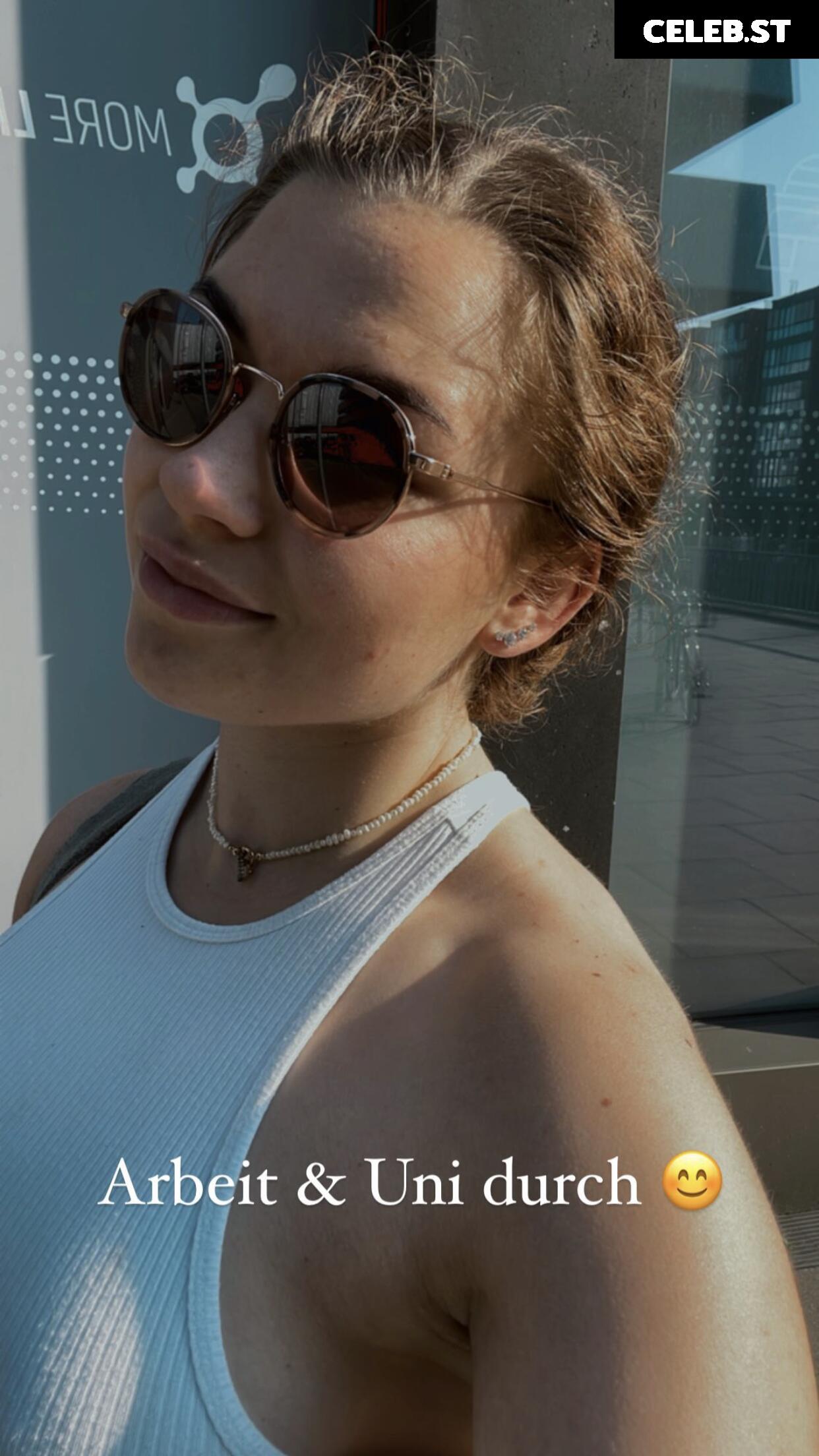 alisa_mach Image 702084