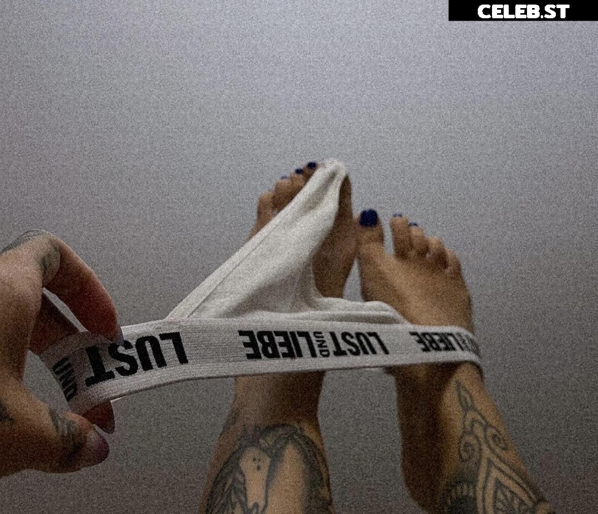 Stefanie Hermann Image 702860