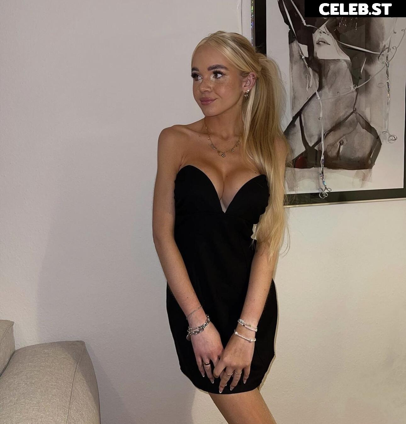 Carla Wiedbrauk Image 701416