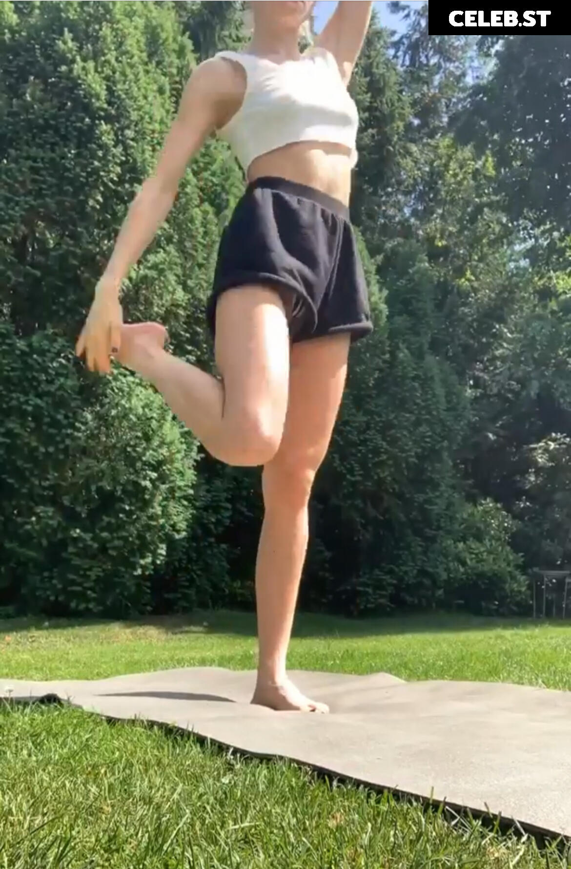 Caro Daur Image 701102