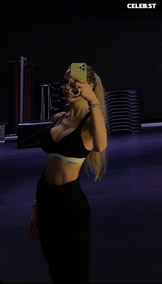 Carla Wiedbrauk Image 701867