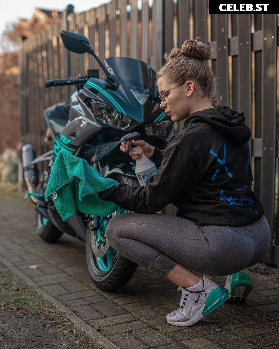 alisa_mach Image 700821