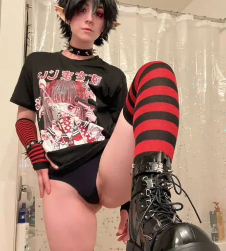 Image 9252620 from _PeachPawz