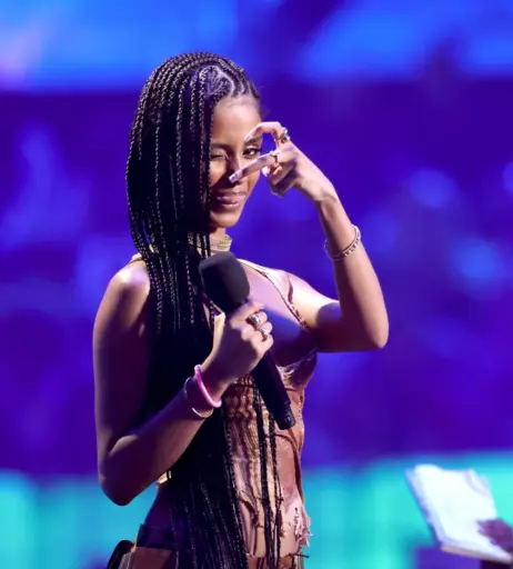 Image 9885124 from Tyla