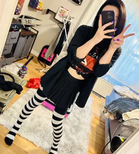 Image 9861362 from Tara Kaminarito