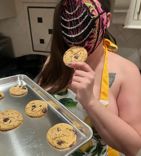 Image 9861278 from Ava Lamp