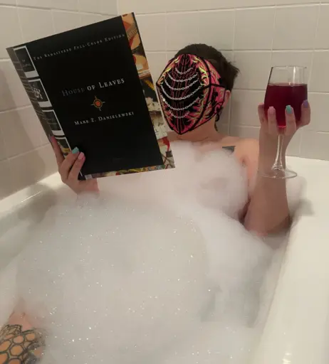 Image 9861272 from Ava Lamp