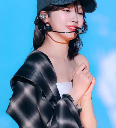 Image 9862673 from Kim Chaewon 김채원 [Le Sserafim]