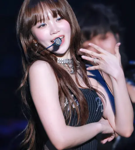Image 9862666 from Kim Chaewon 김채원 [Le Sserafim]