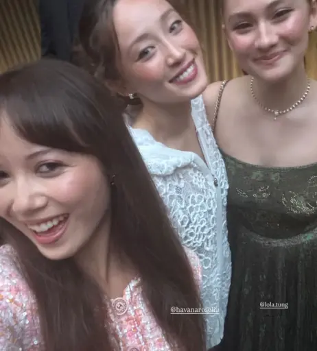 Image 9862001 from Laufey lin