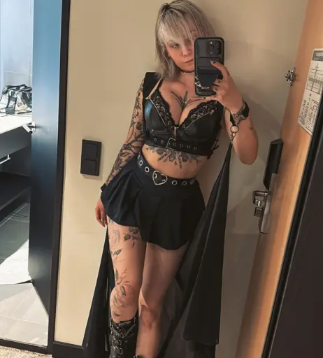 Image 9862027 from Zayuri | Macelive_