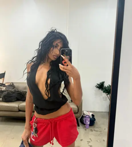 Image 9863821 from LARA RAJ / lararajj (member of KATSEYE)