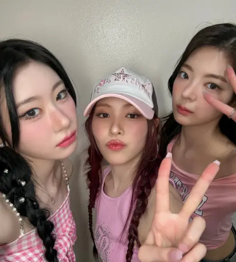 Image 9863456 from Yeji - ITZY (예지, Hwang Ye-ji)