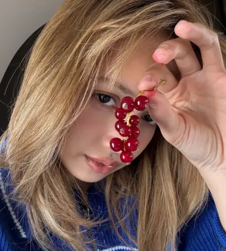 Image 9863730 from Lisa | BLΛƆKPIИK (Blackpink)
