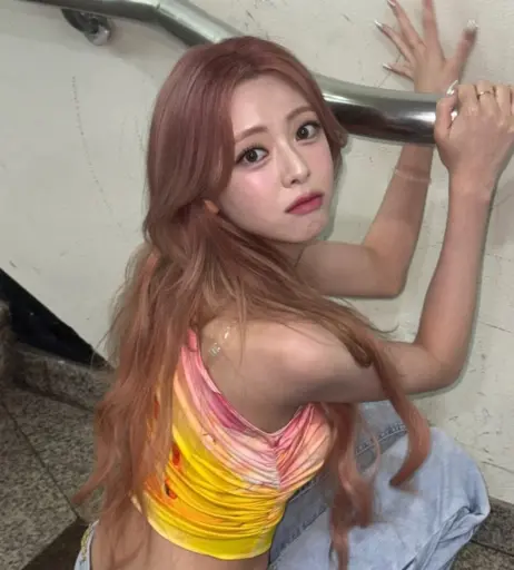 Image 9863112 from Yuna - ITZY (유나, Shin Yu Na)