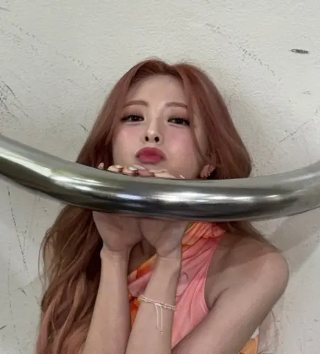 Image 9863110 from Yuna - ITZY (유나, Shin Yu Na)