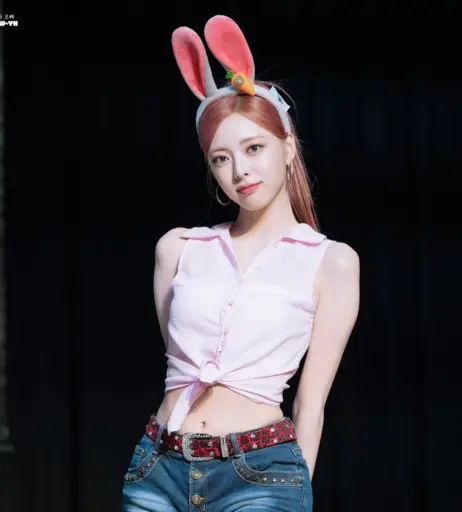 Image 9863132 from Yuna - ITZY (유나, Shin Yu Na)