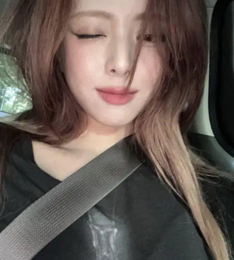 Image 9863120 from Yuna - ITZY (유나, Shin Yu Na)