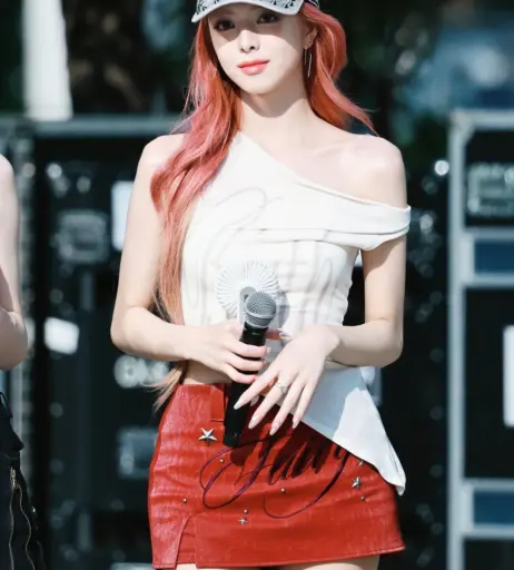 Image 9863124 from Yuna - ITZY (유나, Shin Yu Na)