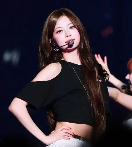 Image 9863085 from Hong Eunchae 홍은채 | LESSERAFIM