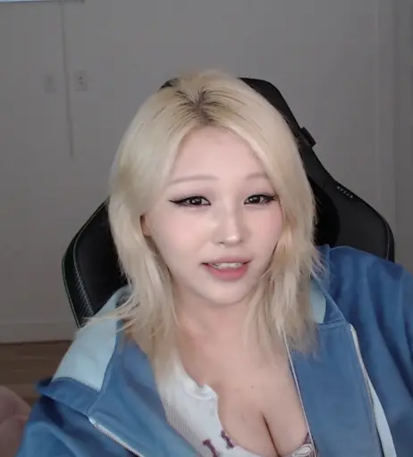 Image 9860119 from Kang Hee Yoon / Hyoon / Aikuros