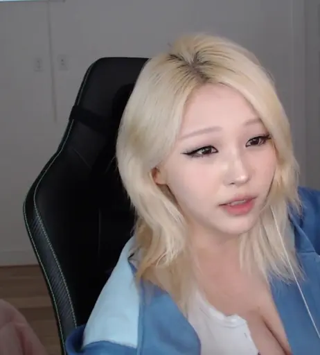 Image 9860118 from Kang Hee Yoon / Hyoon / Aikuros