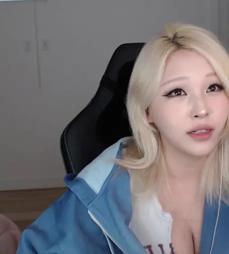 Image 9860116 from Kang Hee Yoon / Hyoon / Aikuros