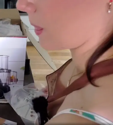 Image 9860100 from Yabbe