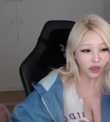 Image 9860124 from Kang Hee Yoon / Hyoon / Aikuros